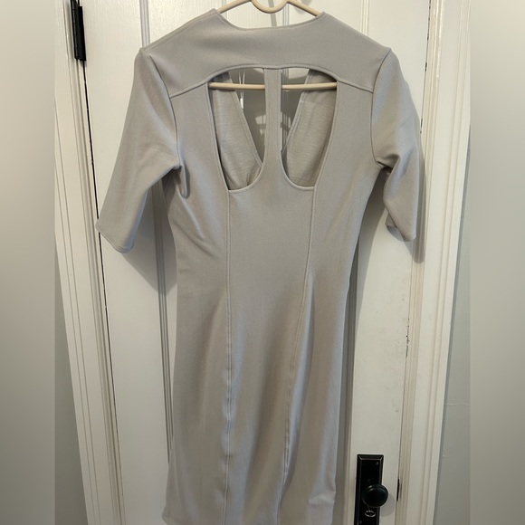 NWT Cut Out Back Dress - Picture 6 of 6